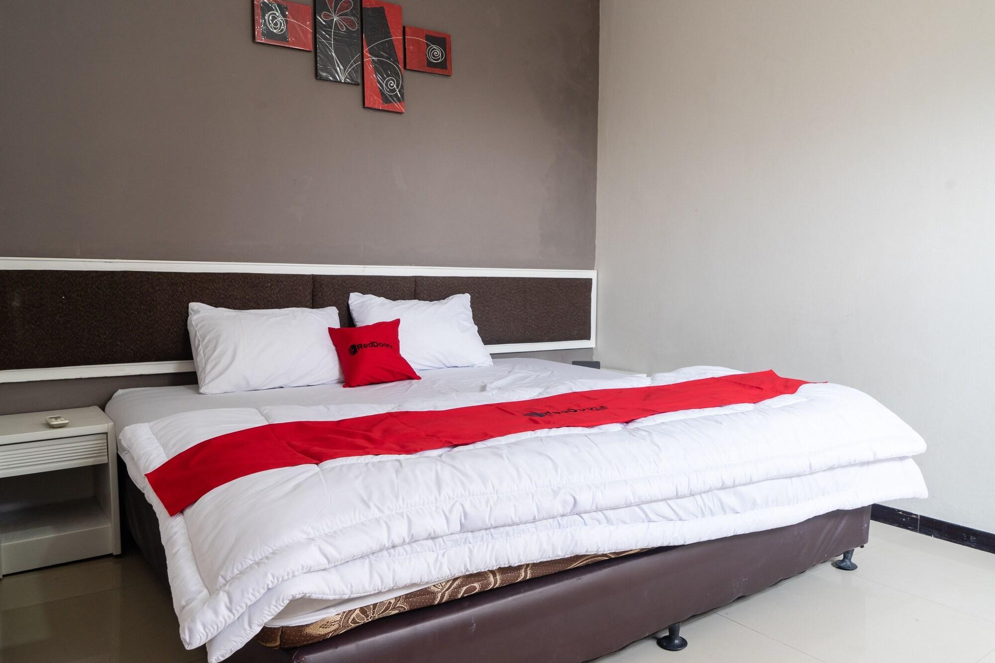Reddoorz Plus @ Sawah Besar Jakarta Ngoại thất bức ảnh