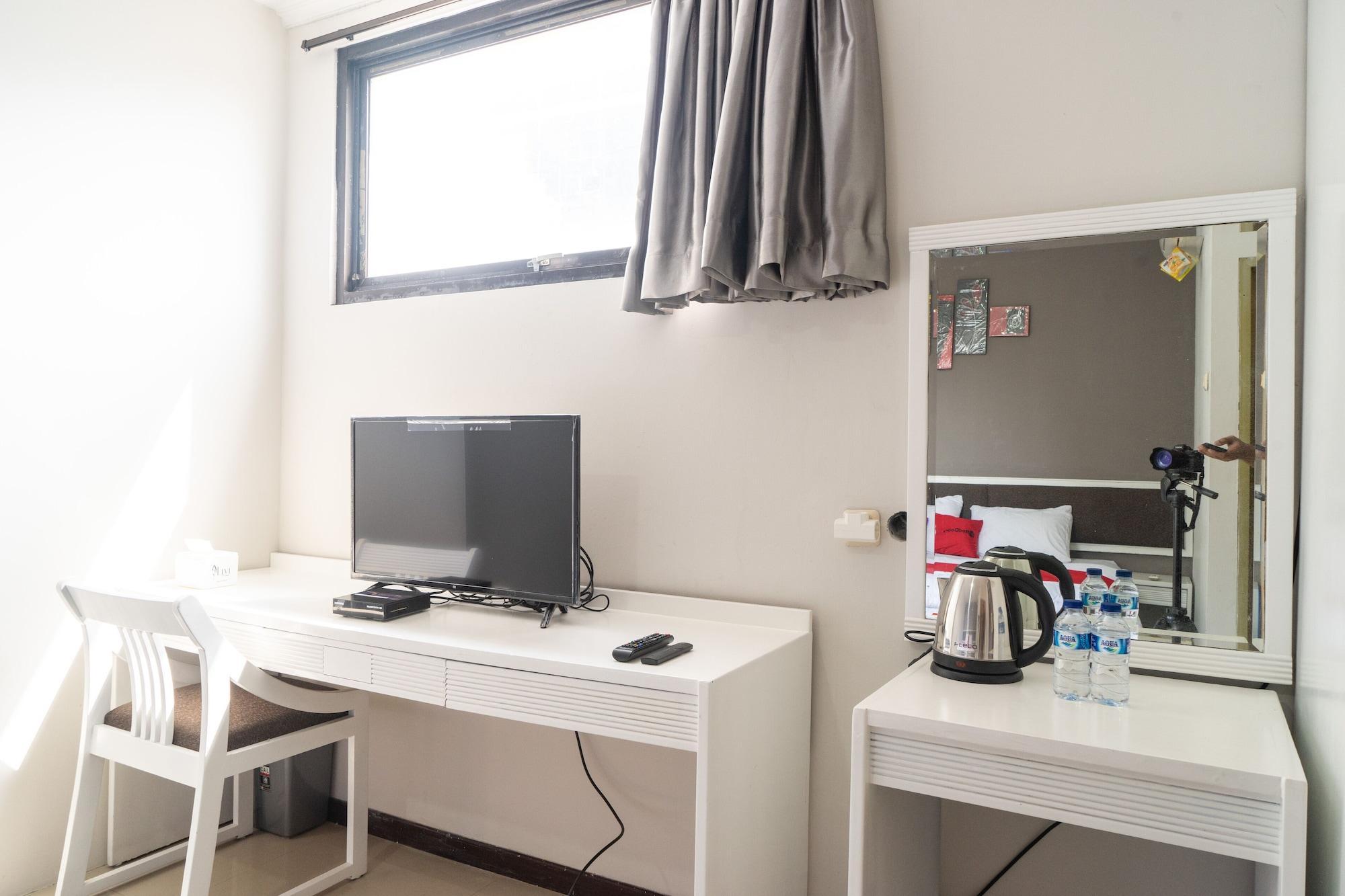 Reddoorz Plus @ Sawah Besar Jakarta Ngoại thất bức ảnh