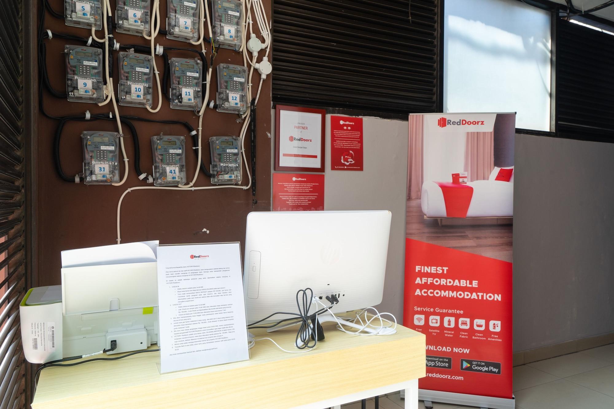 Reddoorz Plus @ Sawah Besar Jakarta Ngoại thất bức ảnh